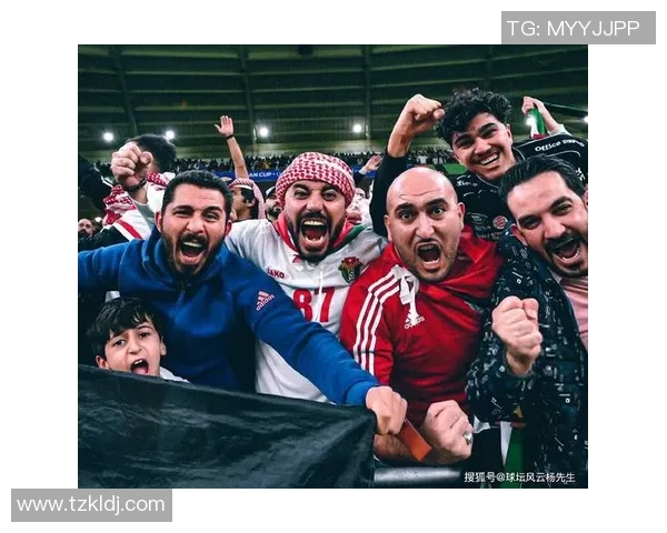 大满贯点评：成都足球队默契配合展现团队精神与战术执行力